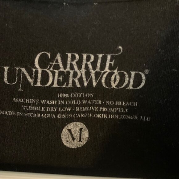 CARRIE UNDERWOOD  CONCERT  BAND TOUR - Picture 2 of 4